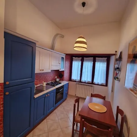 At Monica's In - Stazione Labaro Apartament *