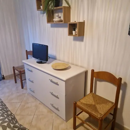At Monica's In - Stazione Labaro Apartment Rome